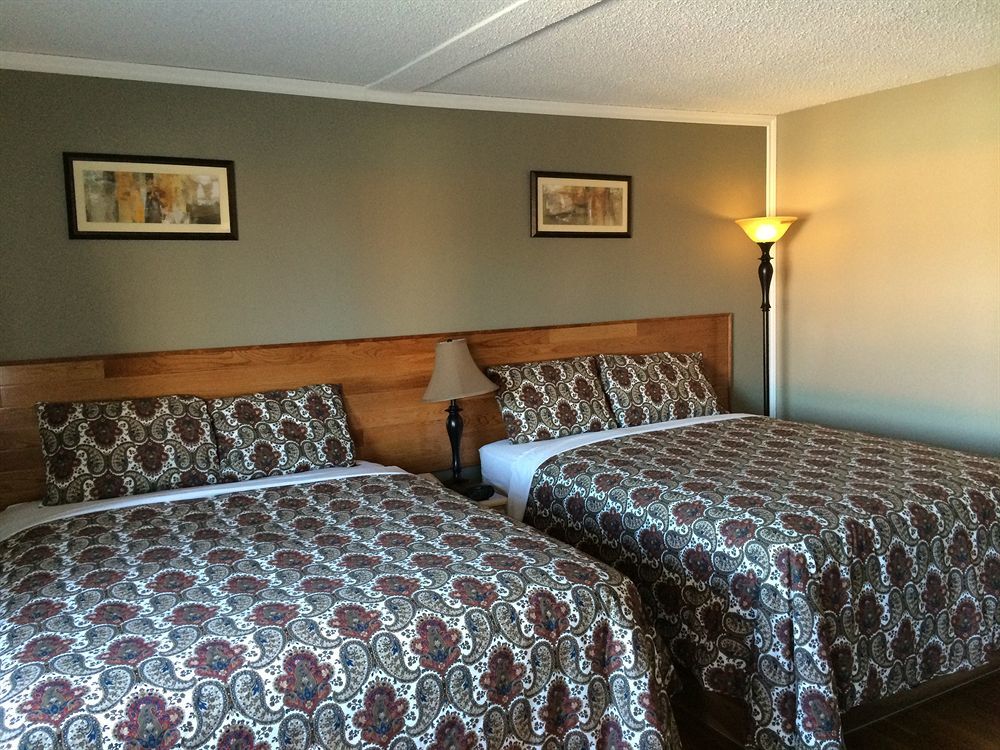 Magnuson Motel 3*