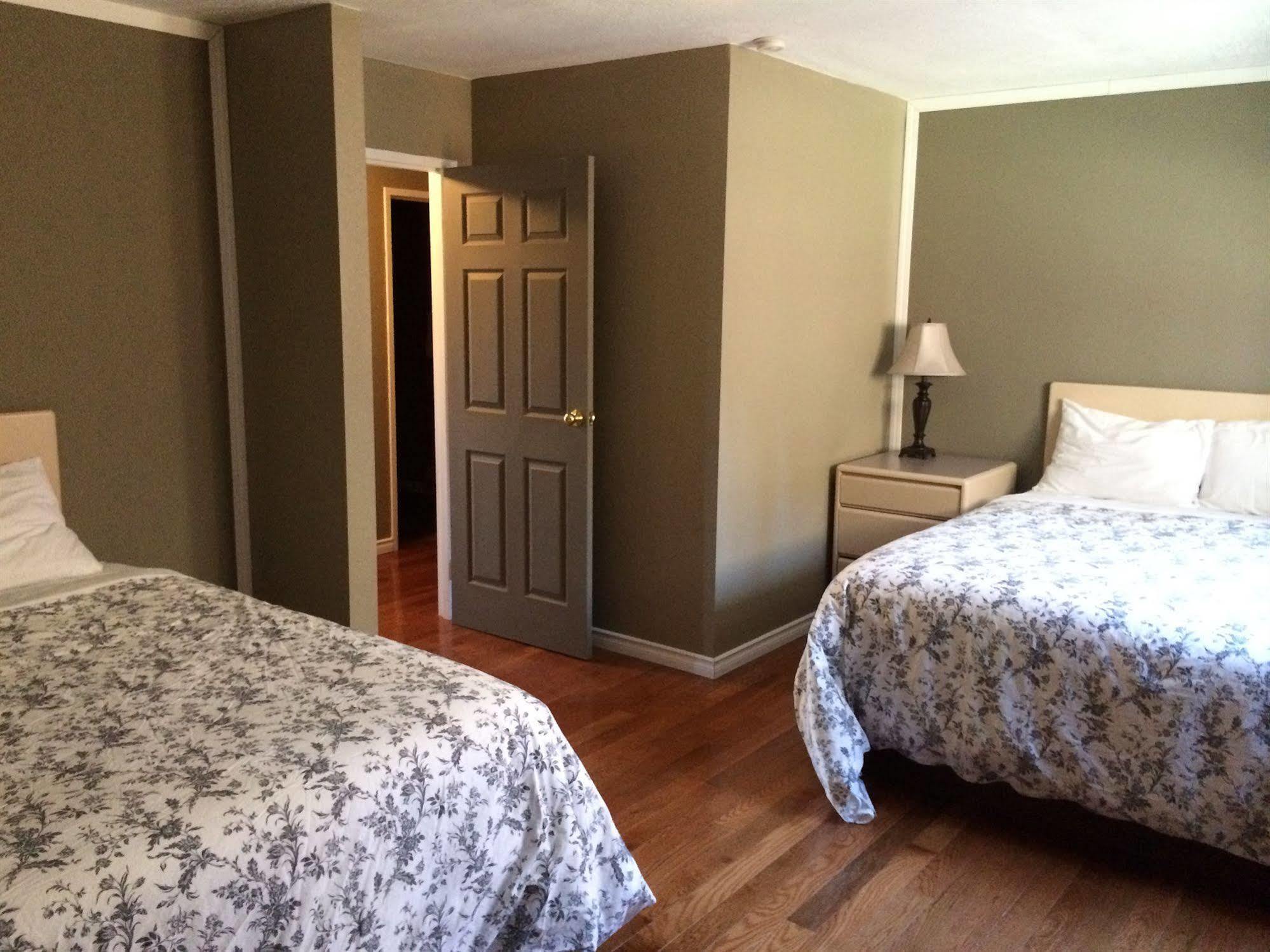 Magnuson Motel 3*